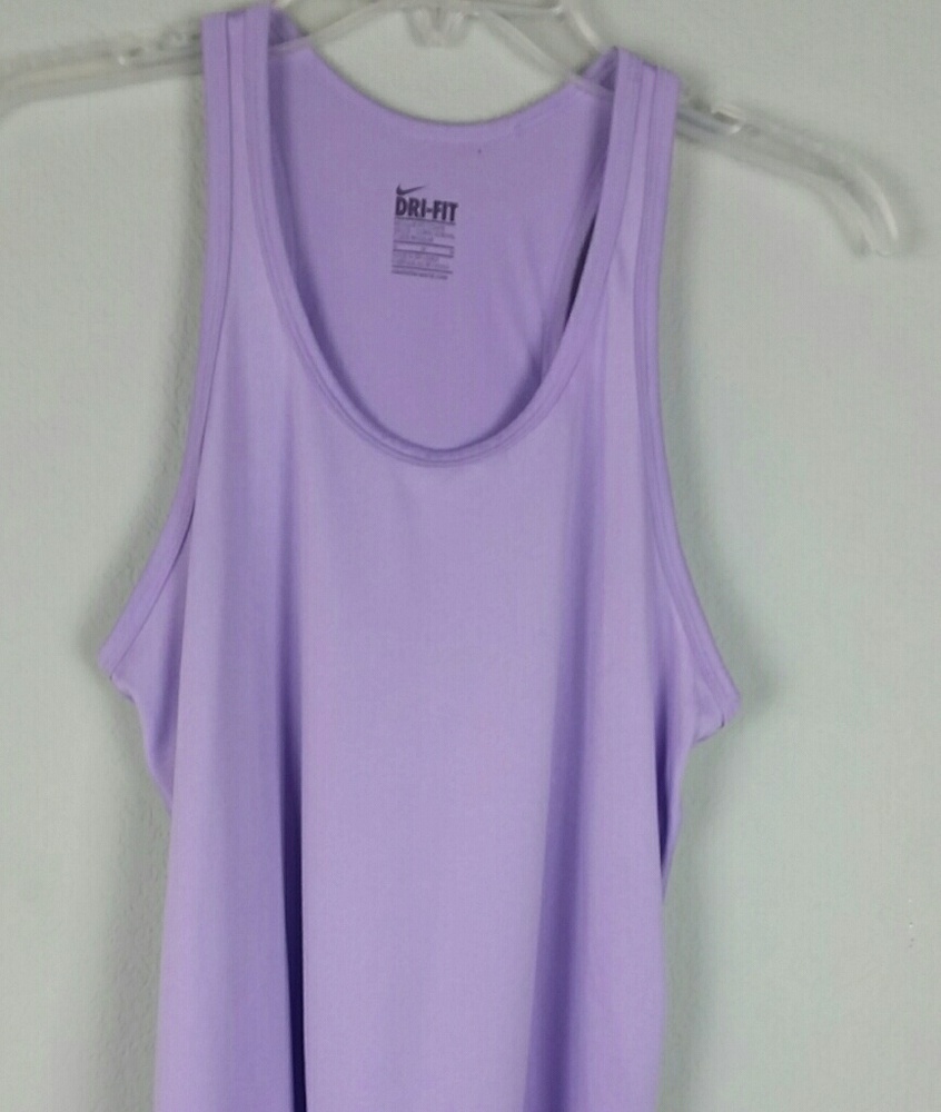 Nike Dry Fit Racerback Light Purple Tank. Size M
